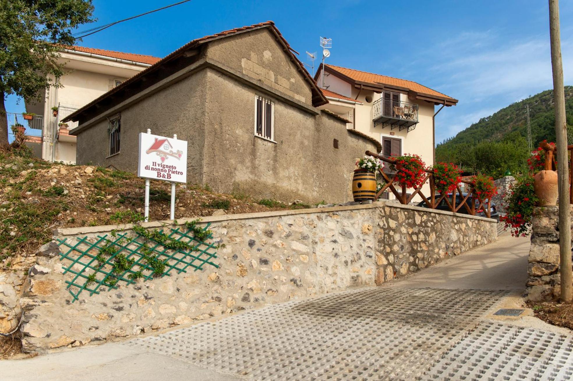 Il Vigneto Di Nonno Pietro Bed & Breakfast Agerola Bagian luar foto