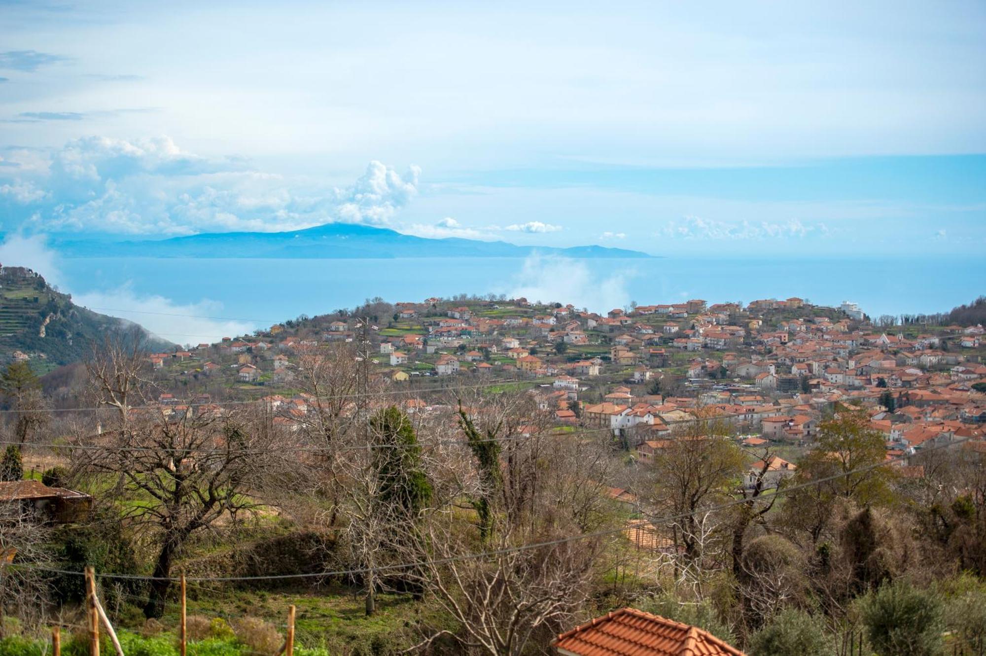Il Vigneto Di Nonno Pietro Bed & Breakfast Agerola Bagian luar foto